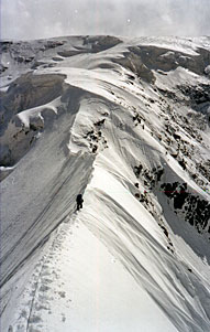 Подъем на перевал Плато 3Б, первопрохождение. 2002 г.