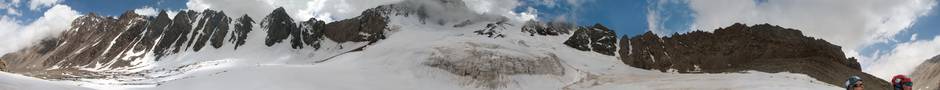 Фото. 20. Панорама ледника Карагой Вост. (№ 230). Съёмка из цента цирка с высоты 4257 м