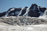 Ледопад в центральной части ледника Колпаковского