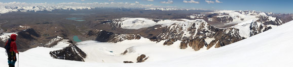 Панорама со спуска, вид на юг и запад