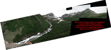 Вид на ЮГ, на траверсе склона левого берега реки Каскабулак из точки привала 1. Часть пути 3-го перехода. Группы. Весь путь 4-го перехода